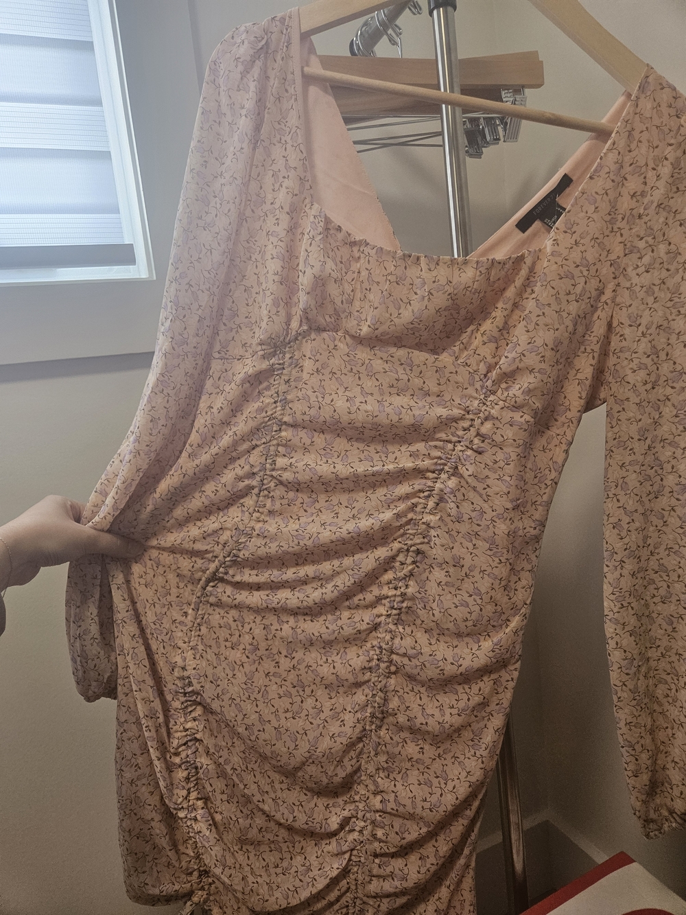 Forever 21 Pink Floral Ruched Long-Sleeve Dress